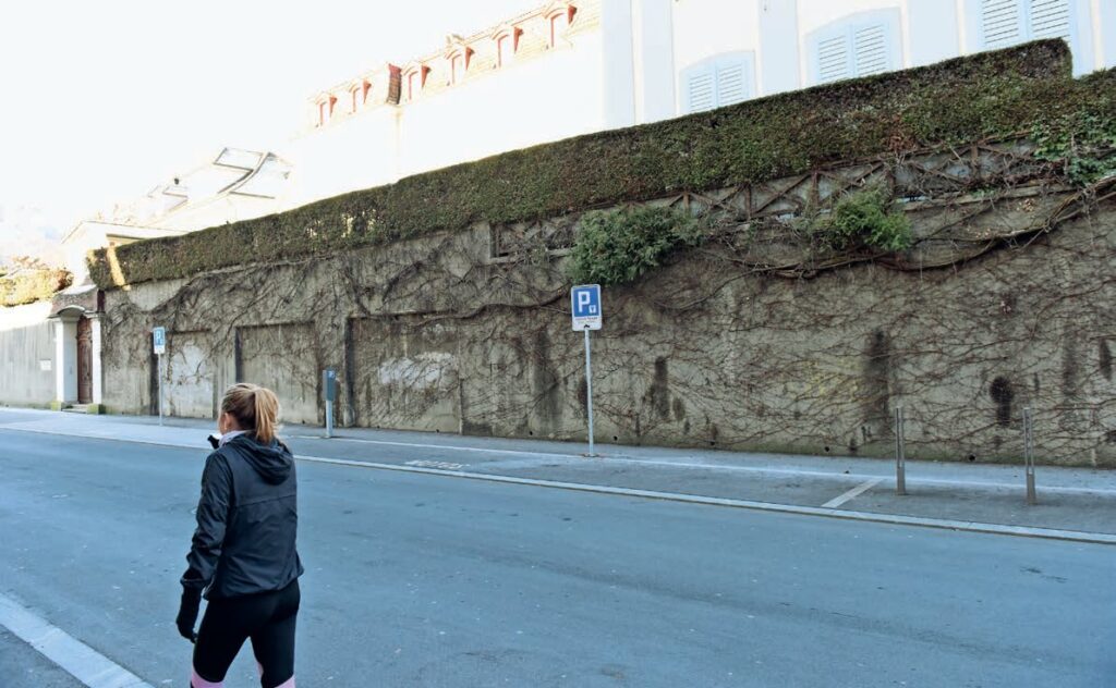 Löwengraben Parkplatz Luzern